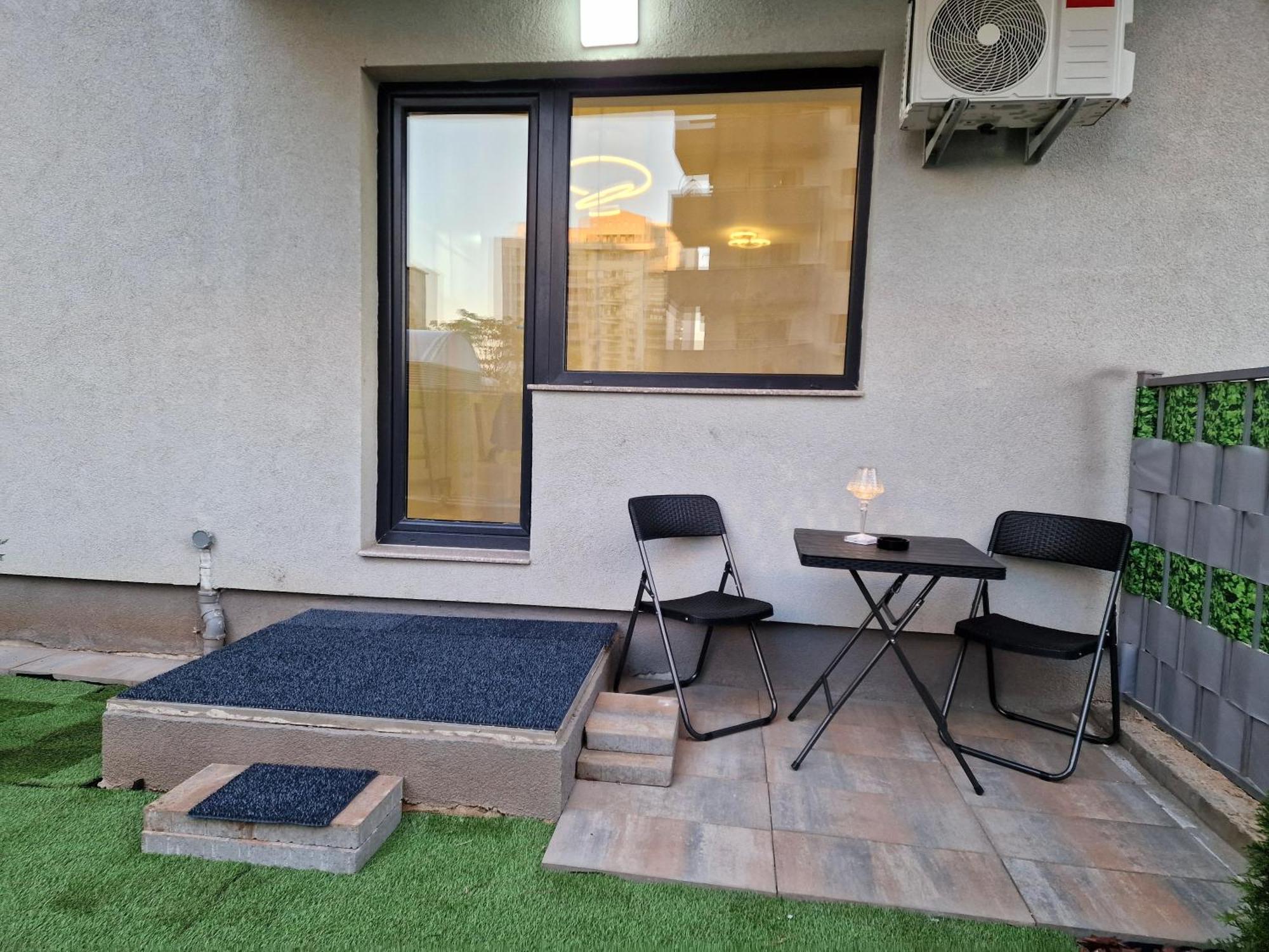 Studio&Garden! Roşu エクステリア 写真