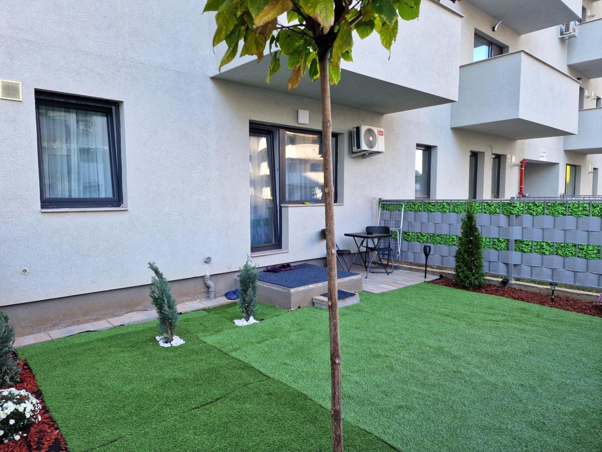 Studio&Garden! Roşu エクステリア 写真