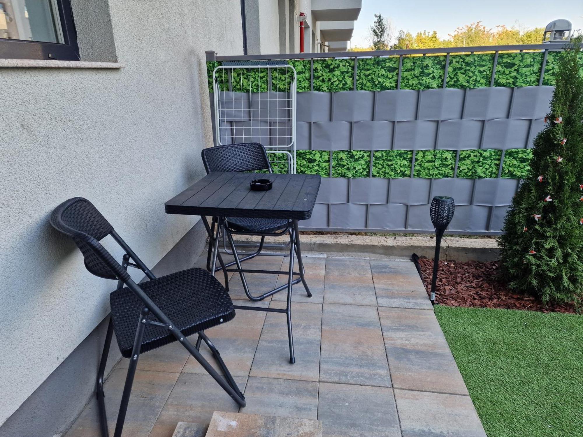 Studio&Garden! Roşu エクステリア 写真